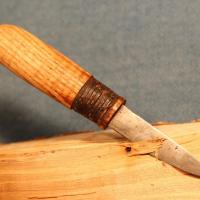 Réplique d'un couteau d'enfant de l'Âge Viking - Photo: Michael Nielsen