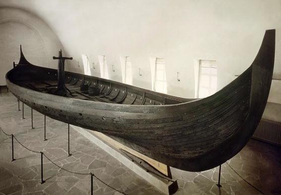 France - Une réplique du bateau de Gokstad, ici au Musée d'Oslo, construite aux Sables-d'Olonne - Photo: Musée d'Histoire culturelle d'Oslo