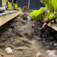 Bonus - Le chantier d'excavation du bateau-tombe de Gjellestad a débuté au mois de Juin et se poursuivra en 2021. Qu'ont appris les archéologues sur sa conception?
