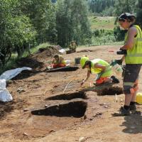 Norvège - Les archéologues examinent les tombes de Langeid - Photo: Camilla C. Wenn / Musée d'Histoire culturelle