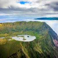 Portugal - Les Vikings, premiers colons des Açores d'après des analyses des sédiments lacustres - Photo: Lac de l'île de Corvo aux Açores
