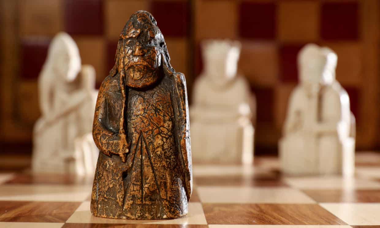 Royaume-Uni - La figurine du gardien qui avait disparu du jeu d'échecs de Lewis depuis près de 200 ans - Photo: Tristan Fewings / Sotheby's