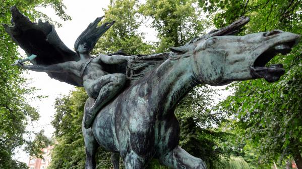 Valkyrie exposée dans le parc Churchill, à Copenhague - Sculpture: Stephan Sinding